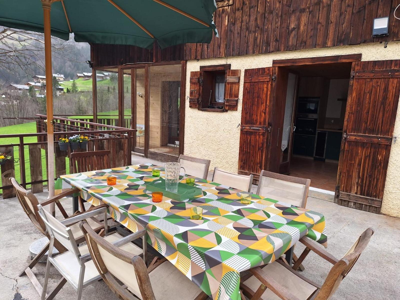 La Coufa, Spacieux Duplex En Chalet, Terrasse, Jardin, Vues Montagnes La Giettaz Exterior foto